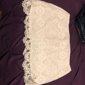 Lace skirt